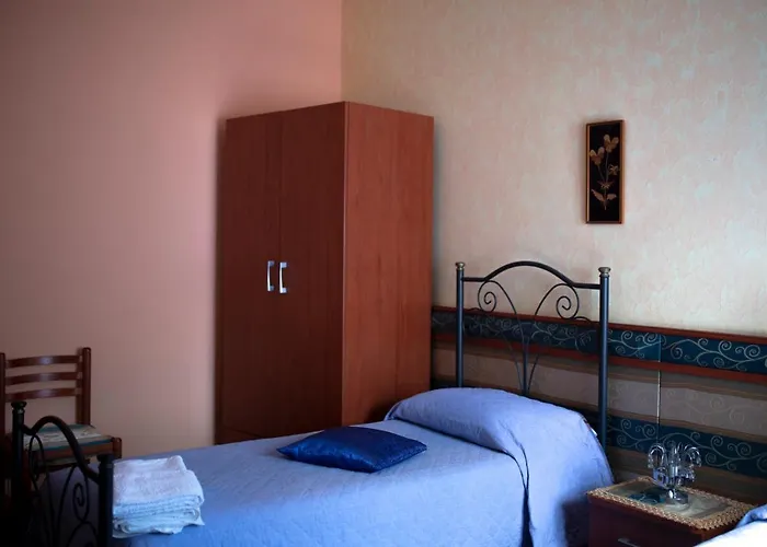 לינה וארוחת בוקר Armonia אנה