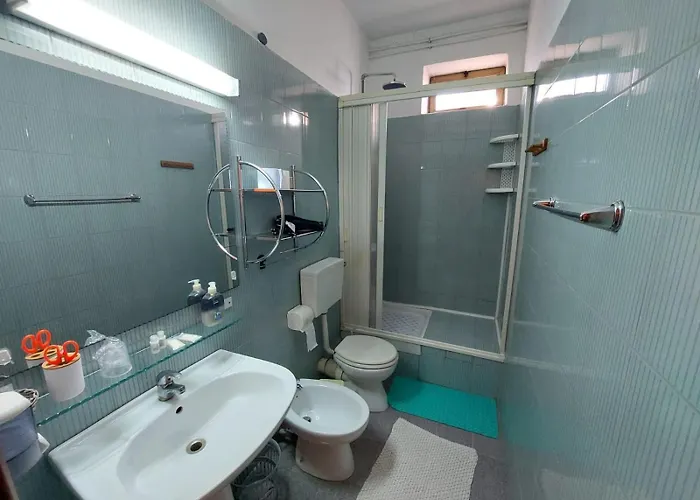 לינה וארוחת בוקר Armonia אנה